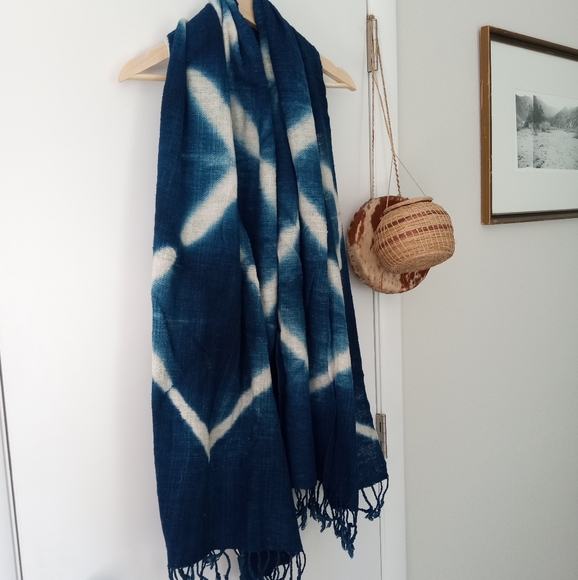 EUC Wooven Cotton-Linen Shibori Scarf - Picture 1 of 5